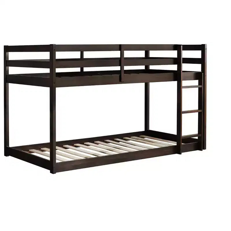 Litera doble de madera maciza con escalera, plataformas superior e inferior con listones reforzados, marrón