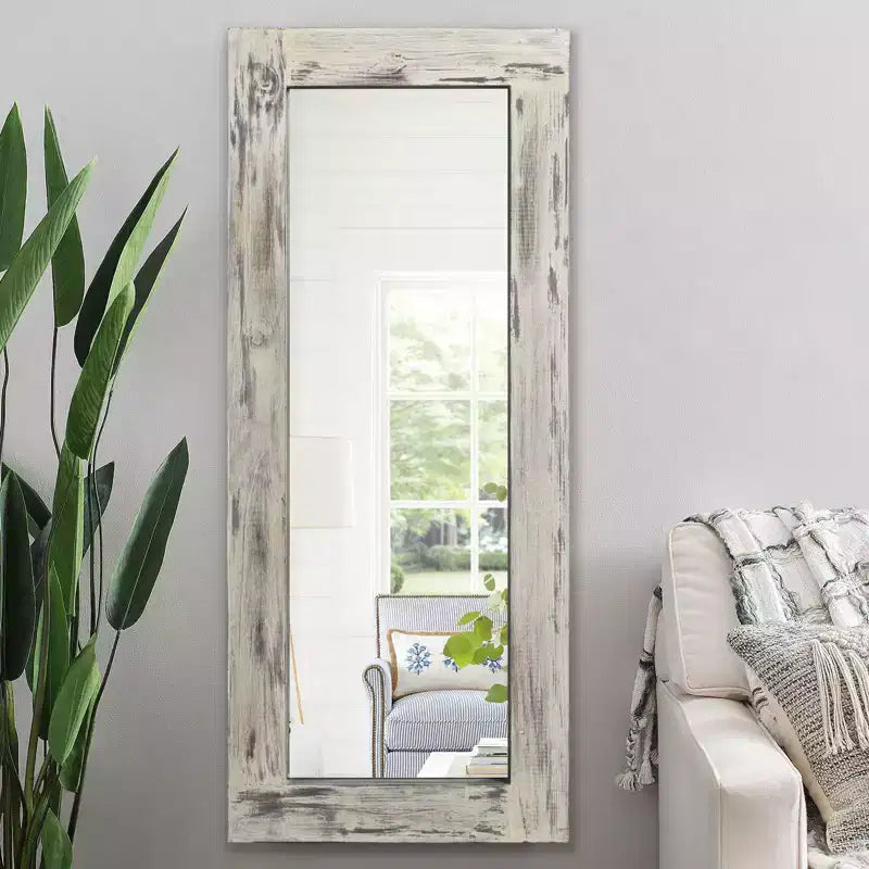 Espejo de cuerpo entero rectangular de 24" An. x 58" Al. con marco de madera maciza, blanco envejecido