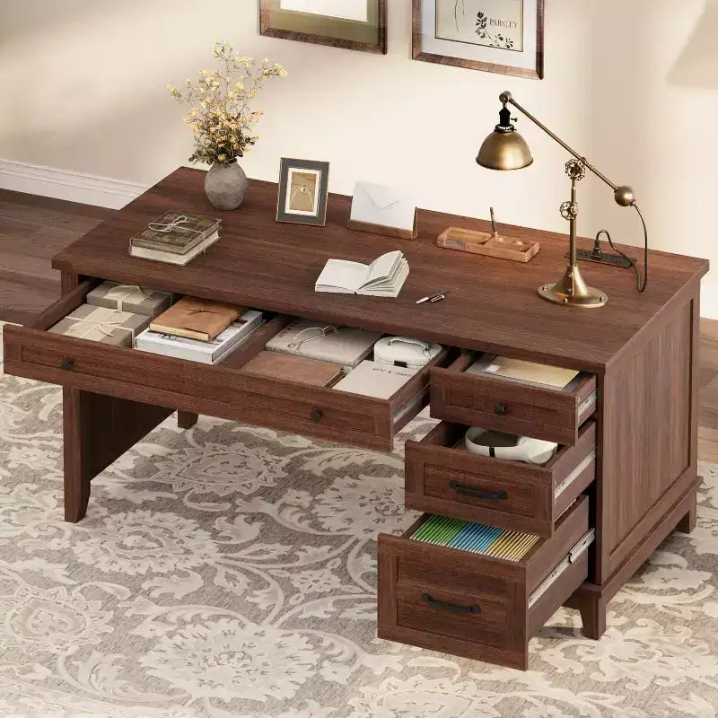 Escritorio ejecutivo con cajones, escritorio de oficina estilo rústico con estación de carga, escritorio de madera para computadora de 53.54 pulgadas con archivador