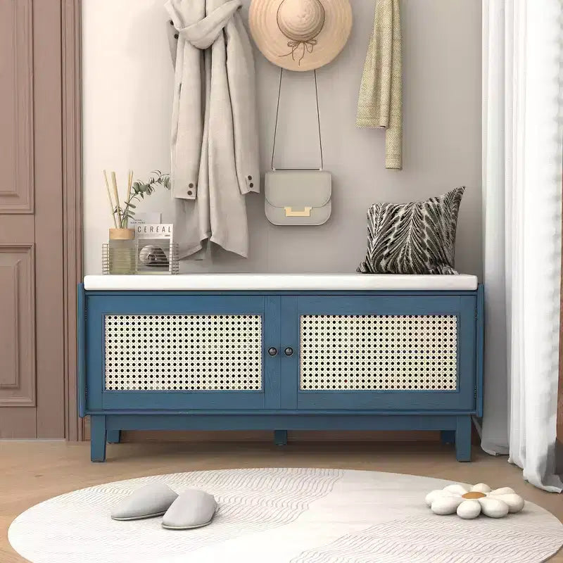 Banco de almacenamiento Boho para entrada, banco de zapatos de madera con cojín y puertas dobles de ratán