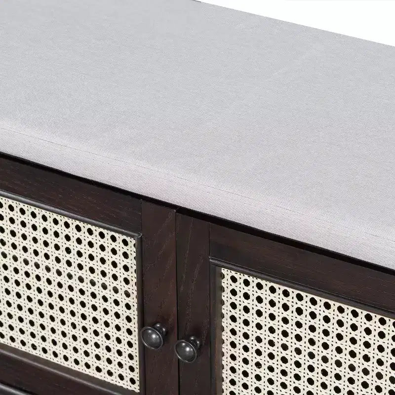 Banco de almacenamiento Boho para entrada, banco de zapatos de madera con cojín y puertas dobles de ratán