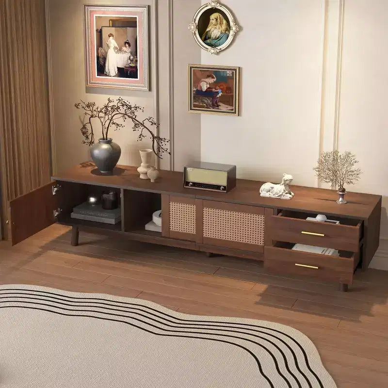 Mueble de TV de mediados de siglo para televisores de 80 pulgadas, centro de entretenimiento con puertas corredizas y cajones, marrón